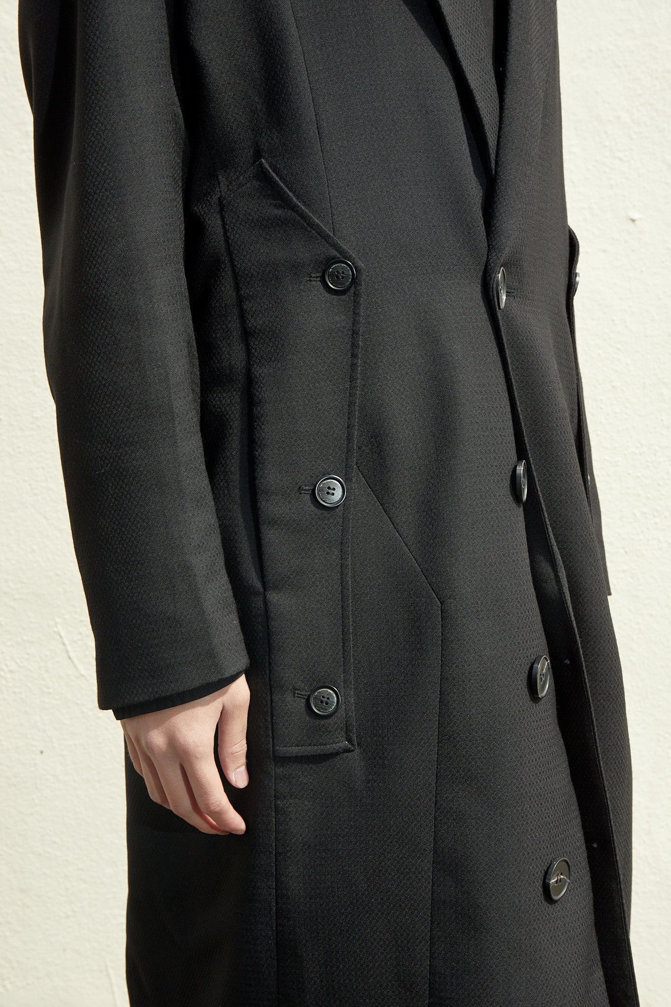 Curved Blade Coat