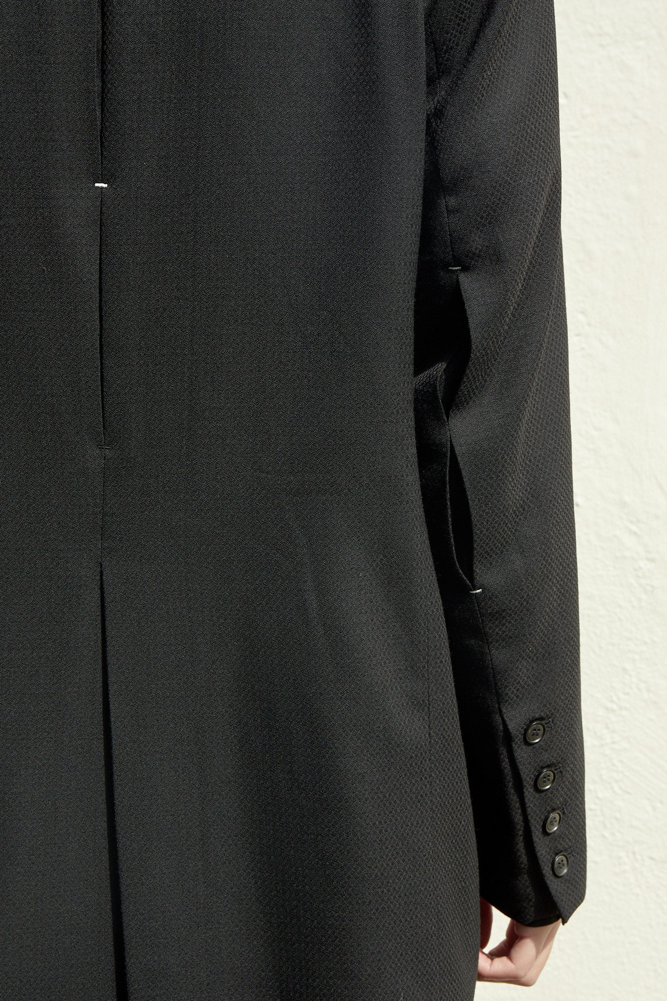Curved Blade Coat